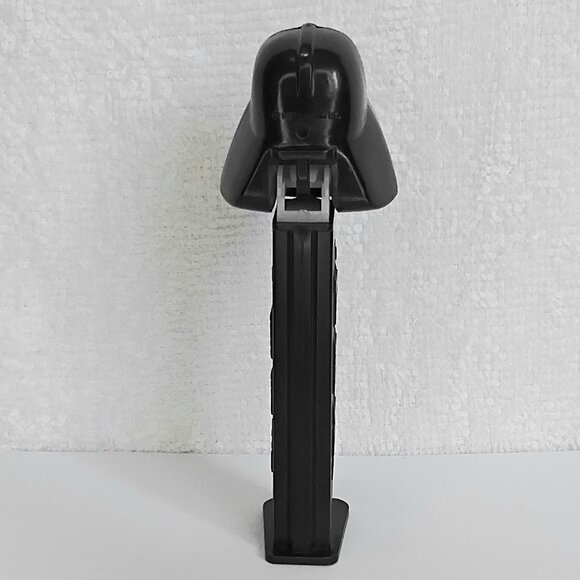 3/$24 NM/M Star Wars Darth Vader on Black PEZ Dispenser!! - Picture 3 of 5